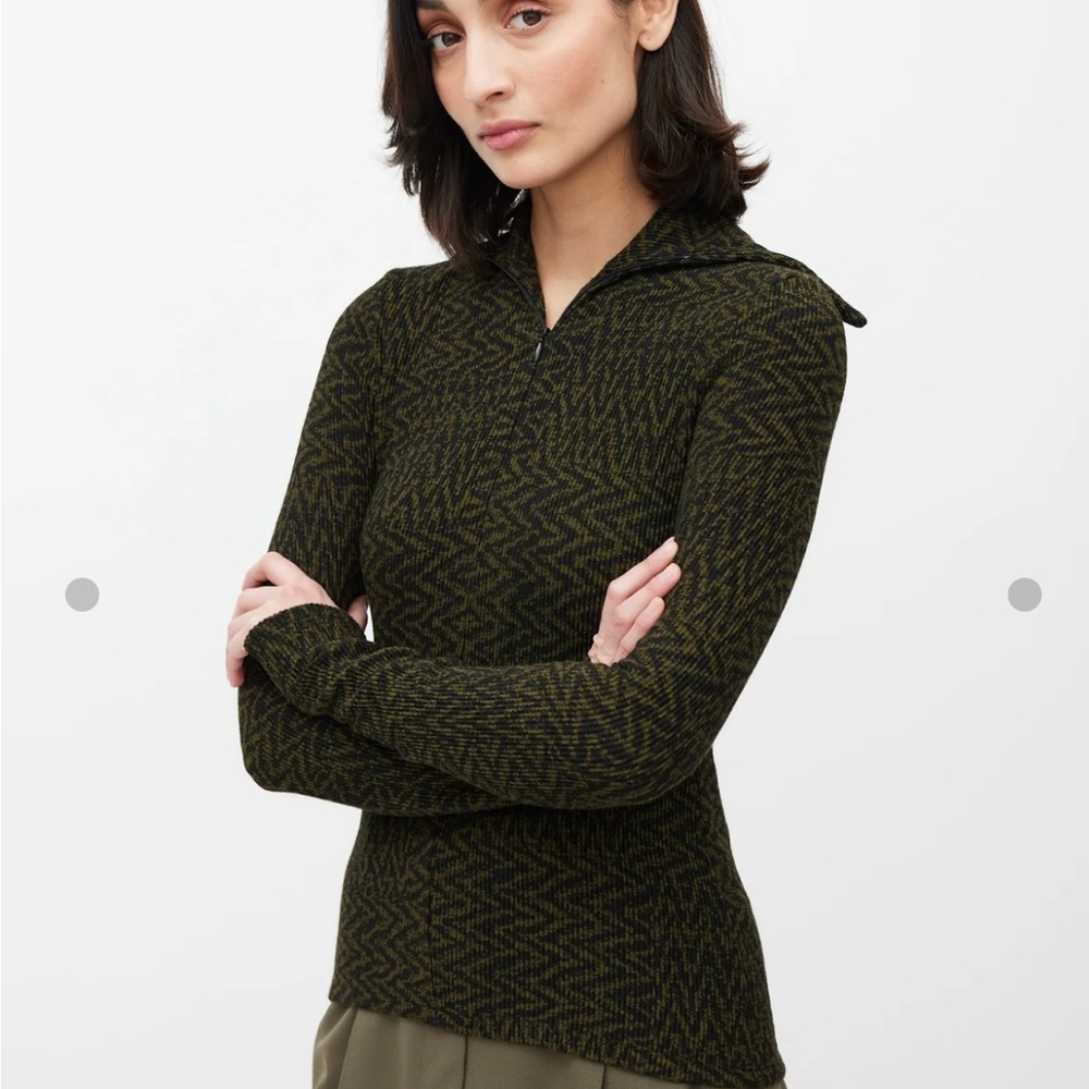 Beaufille black and green Bernini top